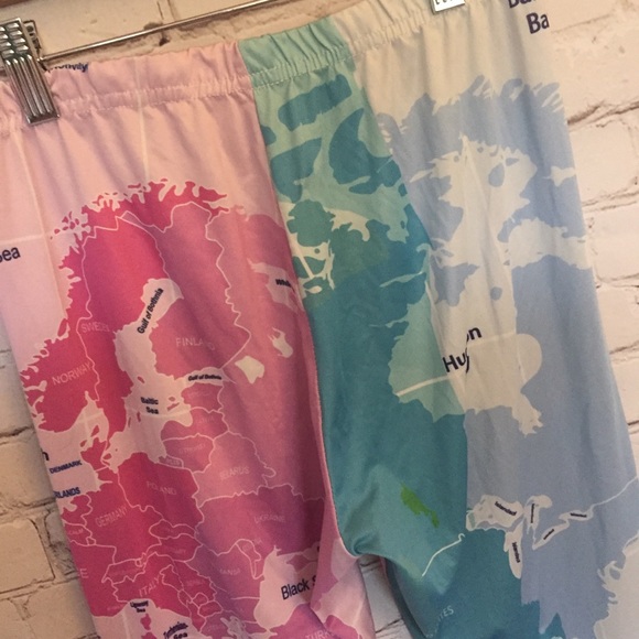 World Map Leggings 4/$20 SALE - Picture 5 of 8